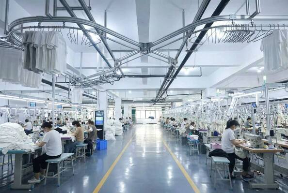 Guangzhou Odin Apparel Co., Ltd.， üretici üretim hattı