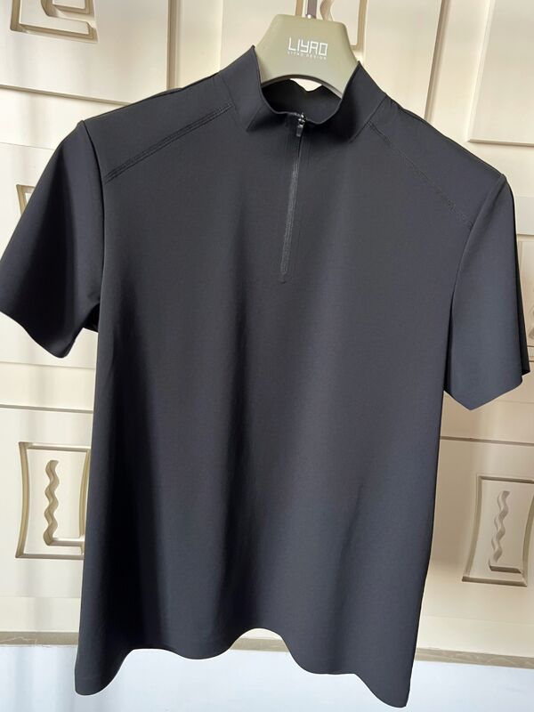 Erkek Yüksek Yaka Kısa Kollu Tişörtler Dış Mekan Spor Tişörtü İçin Esnek Hızlı Kuruyan ve Nefes Alabilen Kumaş