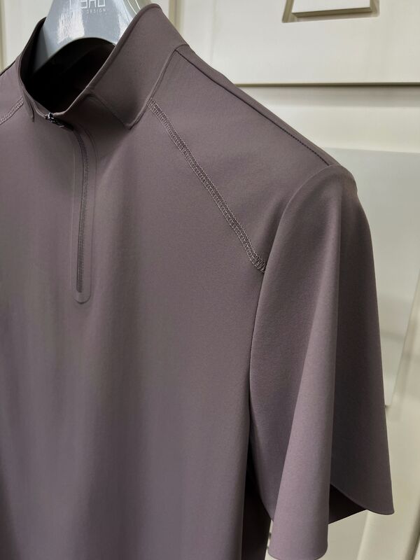 Erkek Yüksek Yaka Kısa Kollu Tişörtler Dış Mekan Spor Tişörtü İçin Esnek Hızlı Kuruyan ve Nefes Alabilen Kumaş